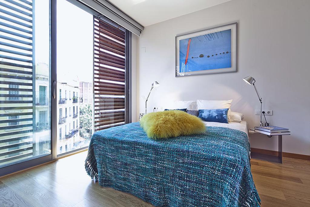 Apartment Barcelona Rentals - Pool Terrace In City Center Eksteriør billede